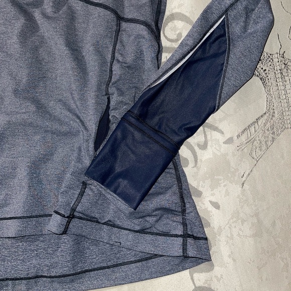 Lululemon Half Zip Up - Picture 7 of 9